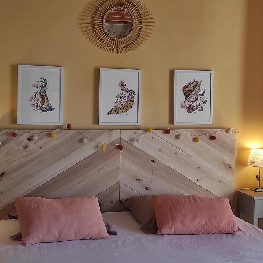 Bout De Cote Bed & Breakfast Lacam-d'Ourcet Bagian luar foto