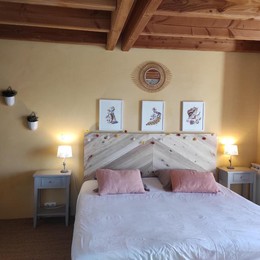 Bout De Cote Bed & Breakfast Lacam-d'Ourcet Bagian luar foto