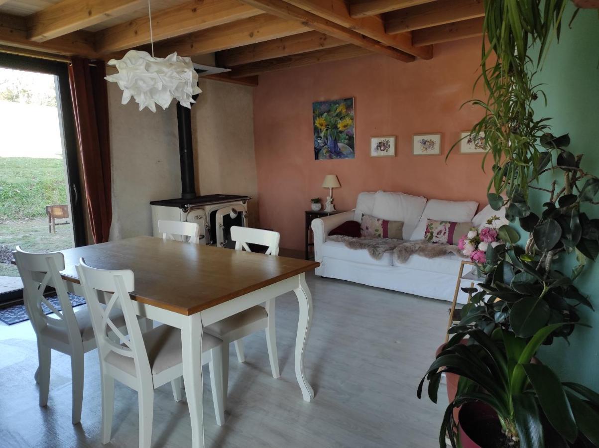 Bout De Cote Bed & Breakfast Lacam-d'Ourcet Bagian luar foto