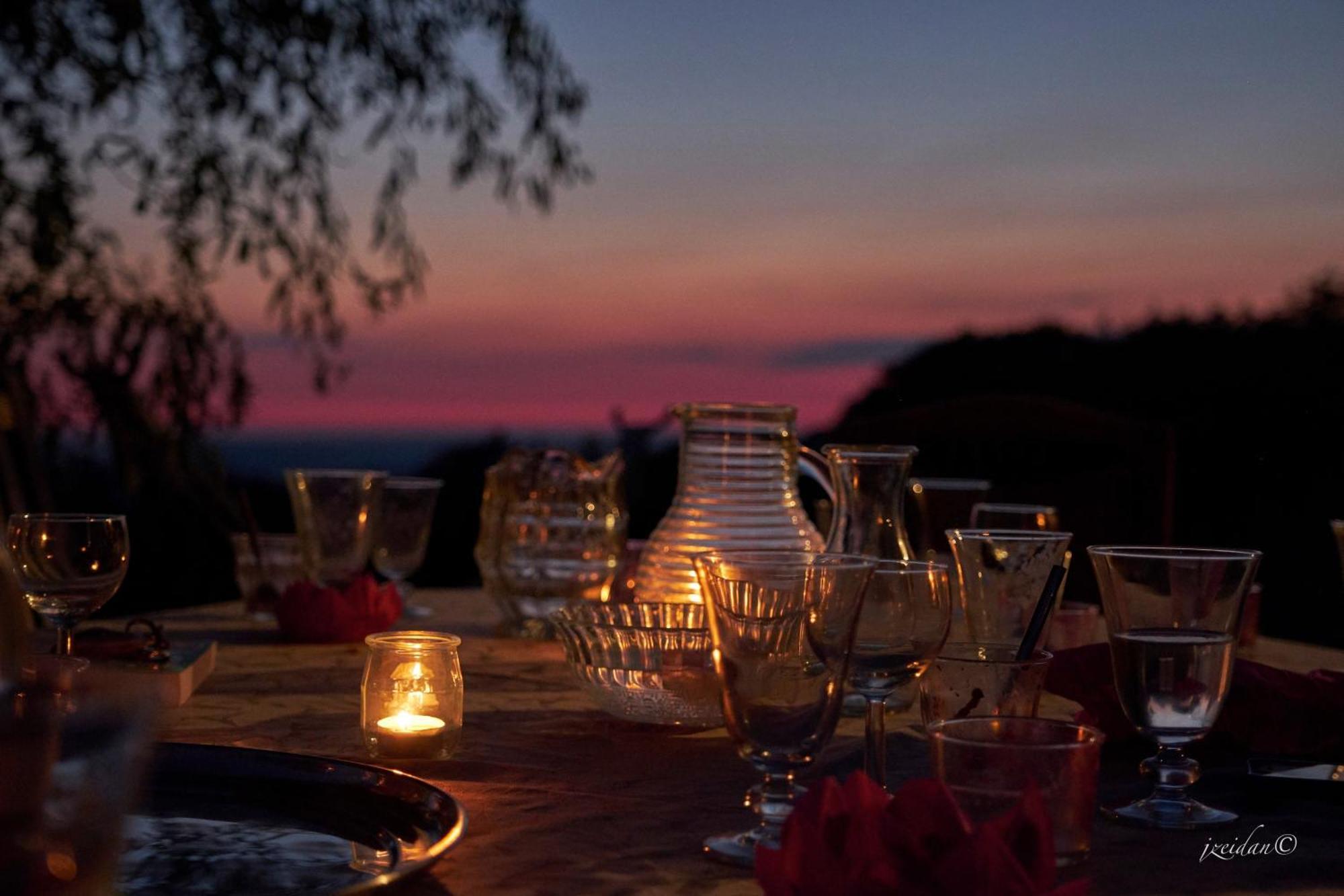 Bout De Cote Bed & Breakfast Lacam-d'Ourcet Bagian luar foto